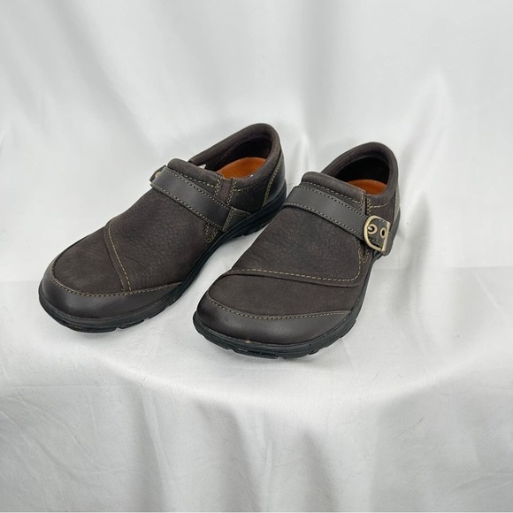 Merrell Dassie Espresso Brown Leather Buckle Women's Slip-On Shoes - Size: 6 - Picture 4 of 8